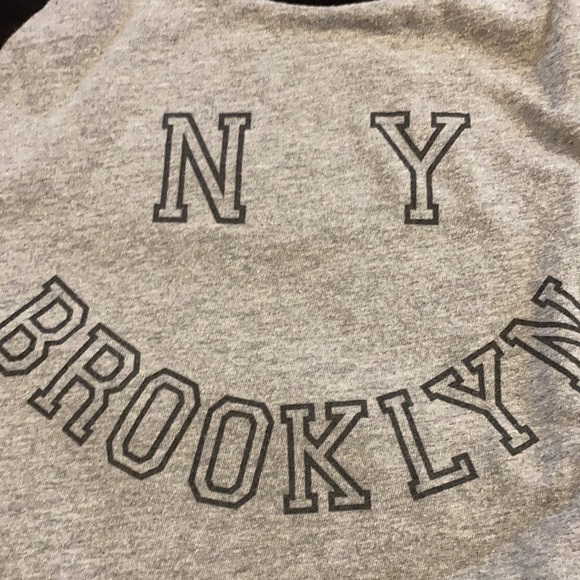 🖐 5 for $15 Brooklyn NY baseball sleeve T-shirt soft washed - Picture 4 of 4